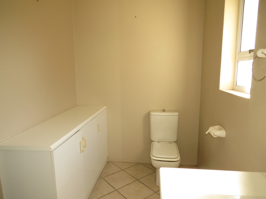 3 Bedroom Property for Sale in Stilbaai Wes Western Cape